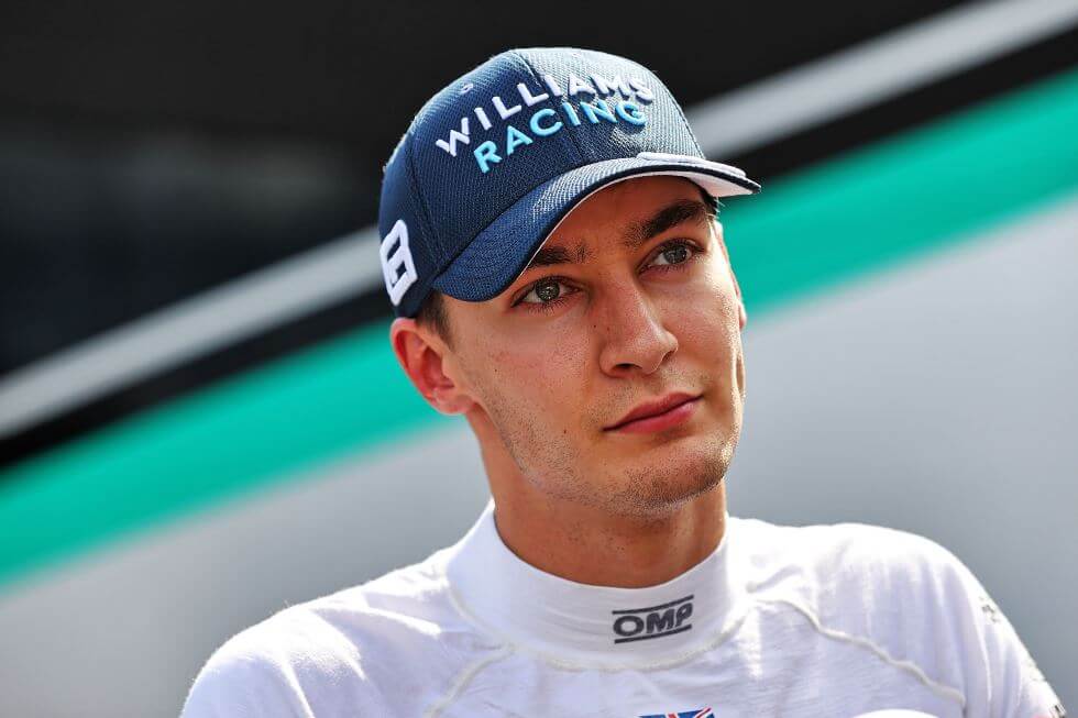 George Russell no tiene dudas: “Hamilton es el mejor piloto de la parrilla”