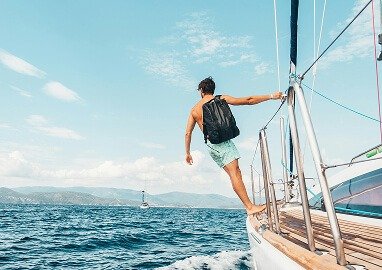 How to Balance Exploration and Rest While Traveling